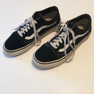 Vans old skool black shoes